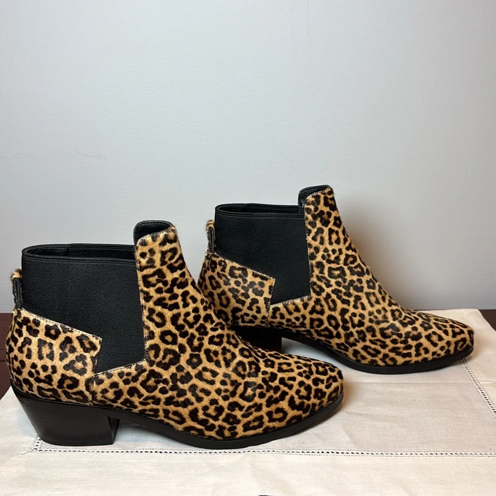 Cole Hann Gia Animal Print Western Calf Hair Chunky Heel Ankle Boots Size 7.5 B